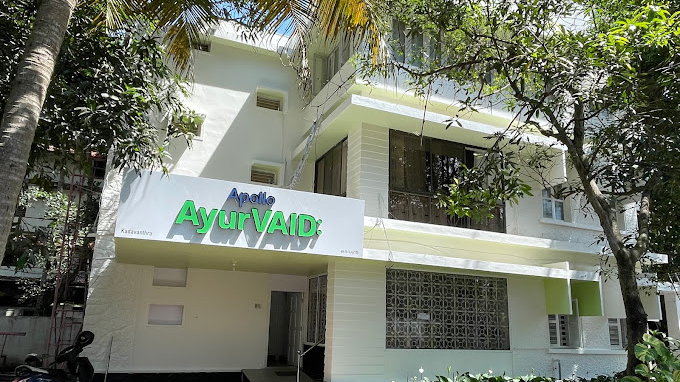Apollo AyurVAID Hospitals, Kadavanthara